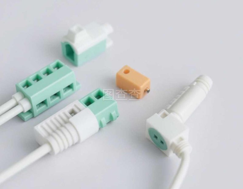 IC芯片产业：技术变革与市场需求交织的舞步